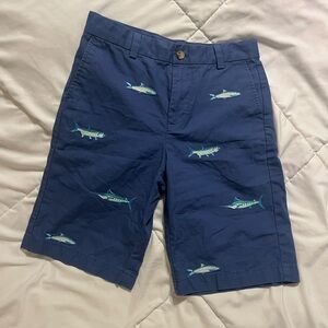 Boys Vineyard Vines fish print shorts size 12